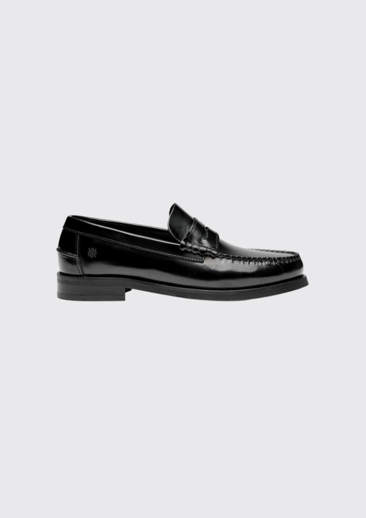 Black Polido