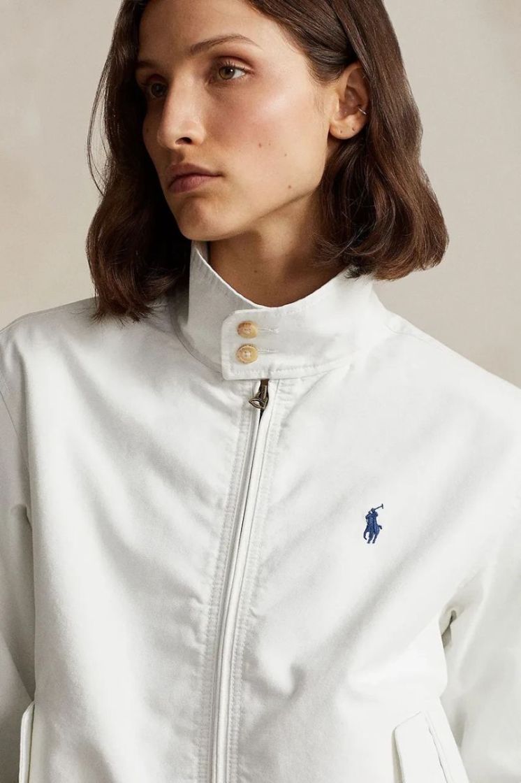  005 WHITE