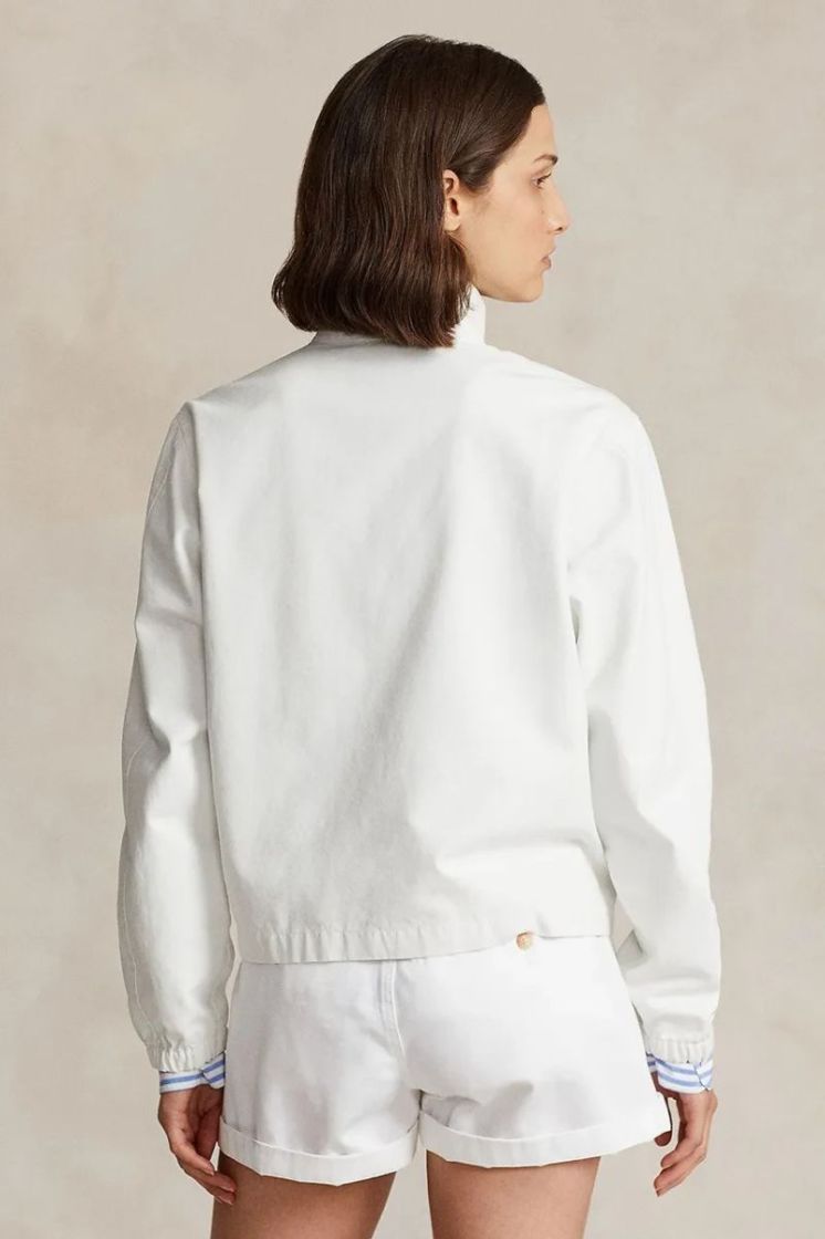  005 WHITE