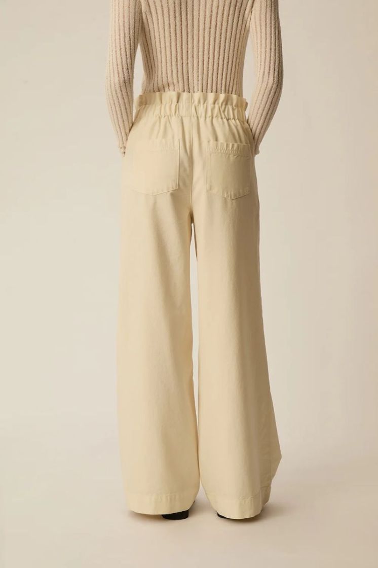 Loulou 02066 CREME