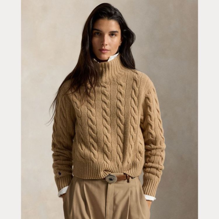 003 Camel  