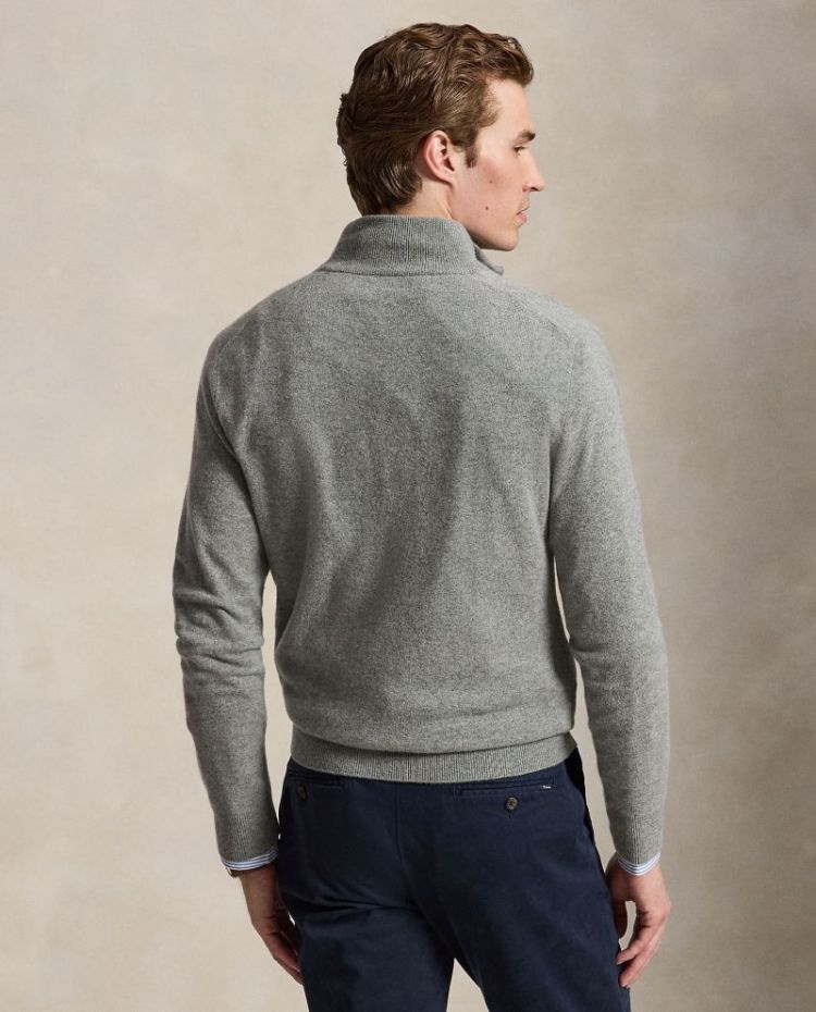 009 FAWN GREY H