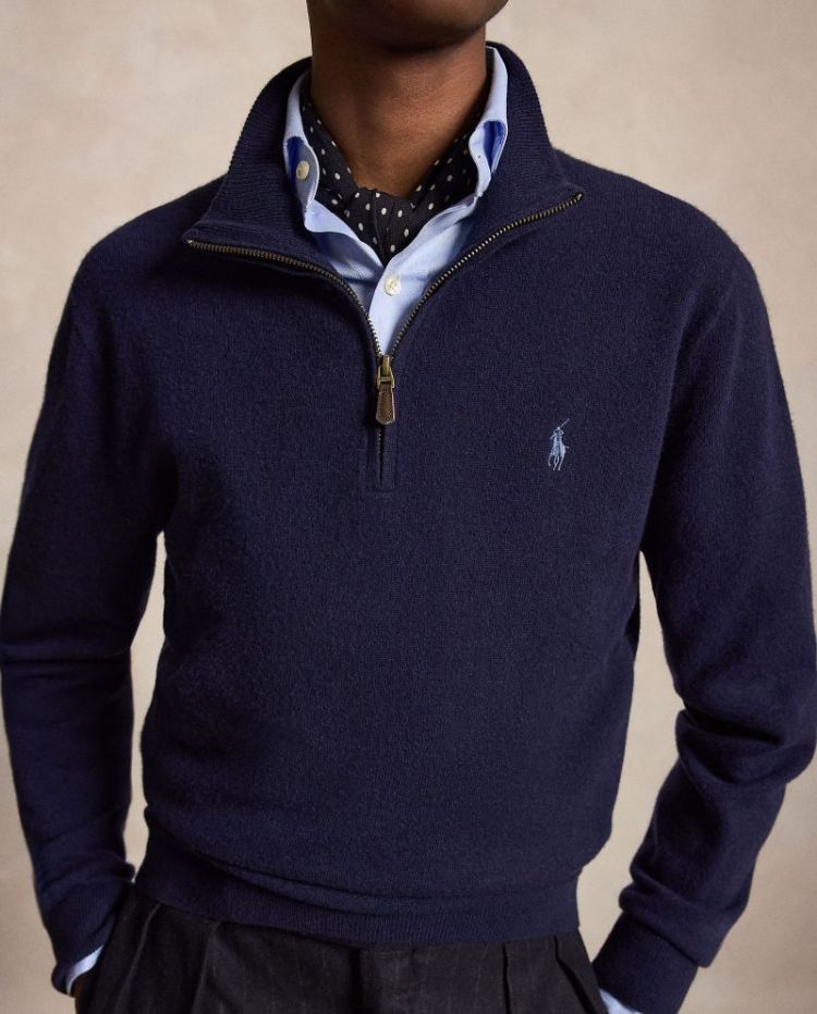 001 HUNTER NAVY